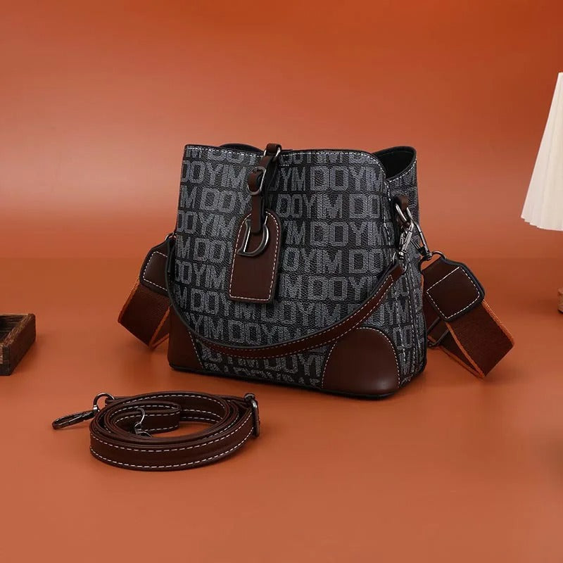 AllureLuxe | Elegant Læder Skuldertaske Stilfuldt Design