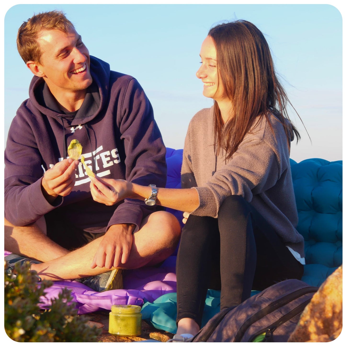 AdventureRest | Automatisk oppustelig liggeunderlag-zarada.dk